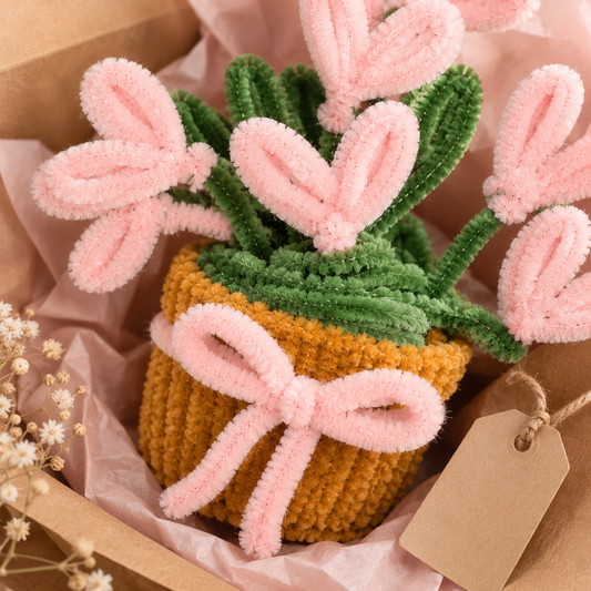 "Handmade Pipe Cleaner Flower Pot – Pink Heart Bouquet Showpiece"